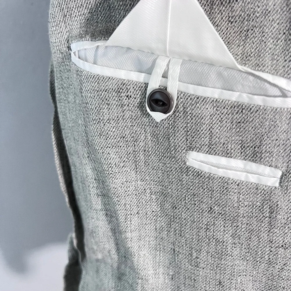GAP linen blazer
